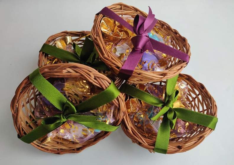 Call Bountyliciousindia To Get Artisanal Handcrafted Chocolates & More