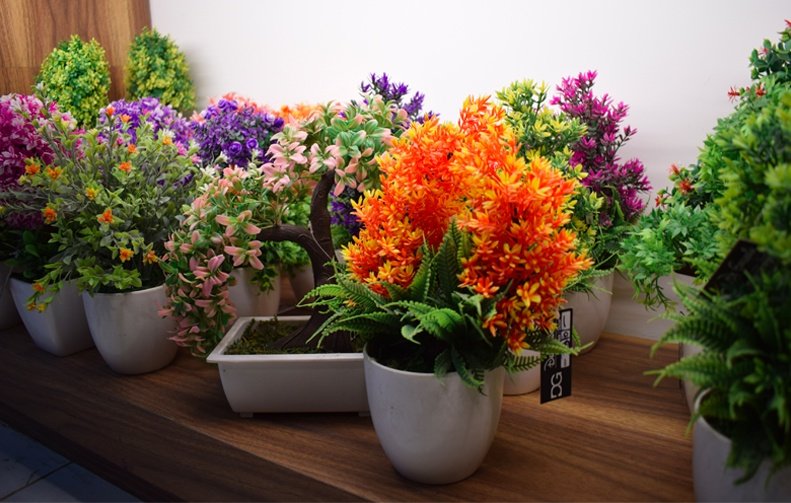 De Gardenia Houses A Stunning Collection Of Artificial Flowers, Plants