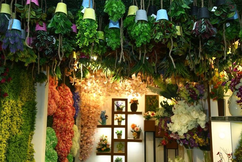 Designer Picks The Best Decorative Artificial Plants, Grass, Gardens